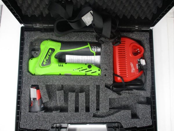 6370 0300 1-2 RT  eForce Crimp Tool Mfg: Rennsteig  Condition: Used