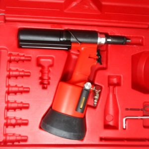 KJ40 Rivnut Tool Mfg. FAR Condition: Used