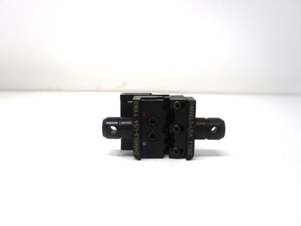 Y1060  Crimp Die  Mfg: Daniels  Condition: Used