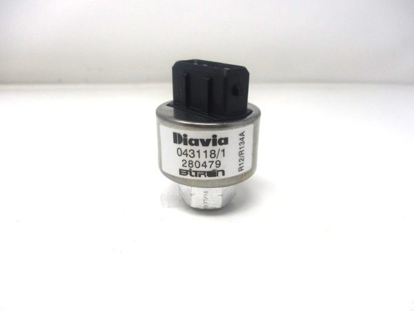 043118/1 Pressure Switch Mfg. Diavia Condition: New Surplus