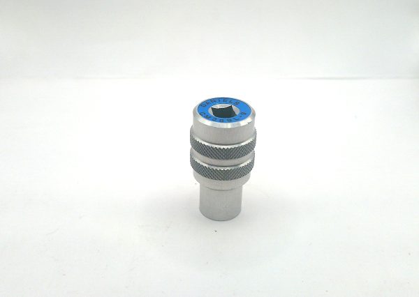 CM389L-9  Adaptor Tool  Mfg: Daniels  Condition: New Surplus