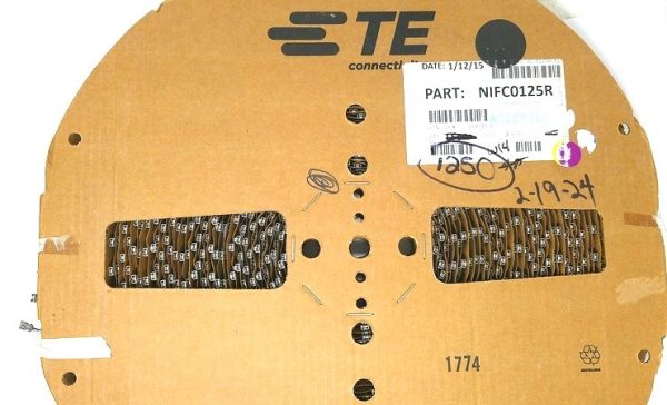 154718-3 Terminal Mfg. TE Connectivity AMP Condition: New Surplus