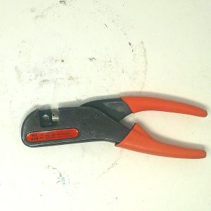 WT414 Crimp Tool Mfg: Thomas & Betts Condition: Used