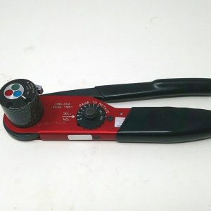 VM8 Crimp Tool w/ VH435  Mfg. Daniels  Condition: Used