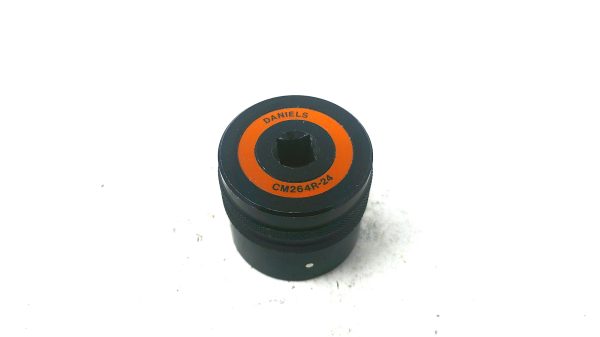 CM264R-24 Adaptor Tool  Mfg: Daniels  Condition: Used