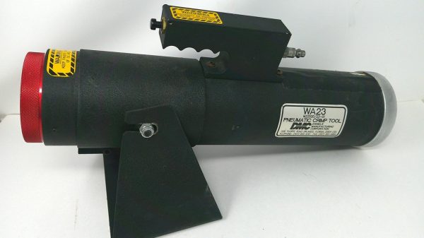 WA23  Crimp Tool M22520/23-01  Mfg: Daniels  Condition: Used