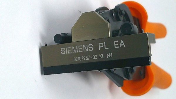 02102987-02 Crimp Tool Mfg.: Siemens Condition: Used - Image 2