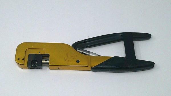 795-5185 Crimp Tool Mfg.: Amphenol Condition: Used - Image 2