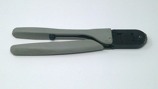 91517-1  Crimp Tool  Mfg.: Amp Tyco  Condition: Used - Image 2
