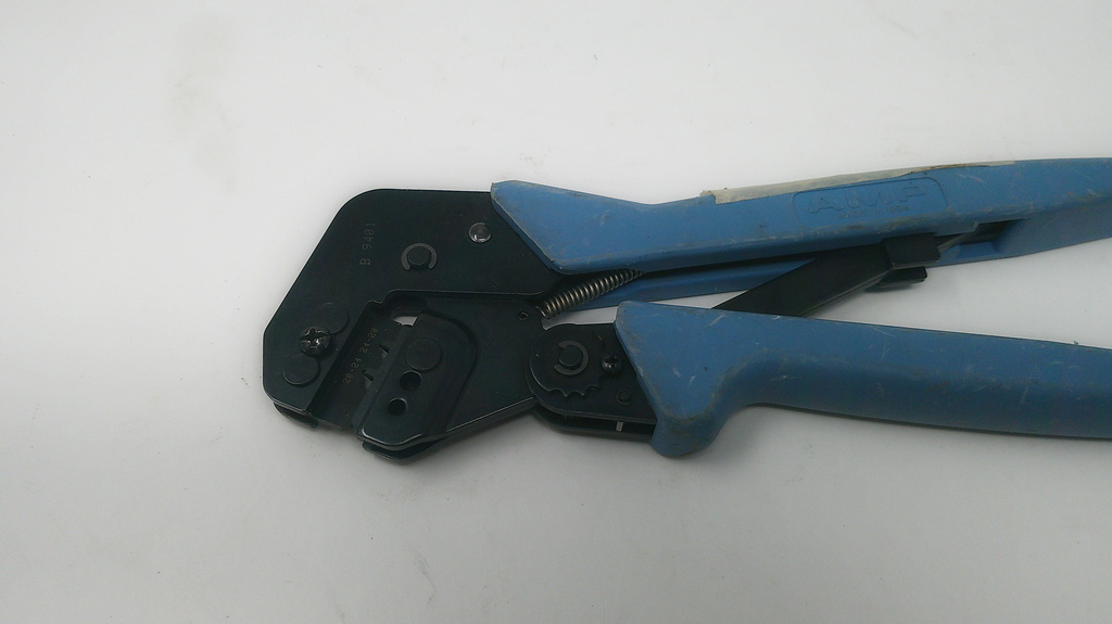 58448-2 Crimp Tool No Locator Mfg: Amp Tyco Condition: Used - Image 3