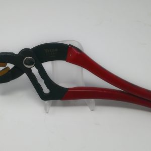 11447 plug plier Mfg: Titan Cond: Used