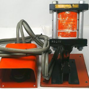 13500 Crimp Tool Mfg.: TnB Condition: Used