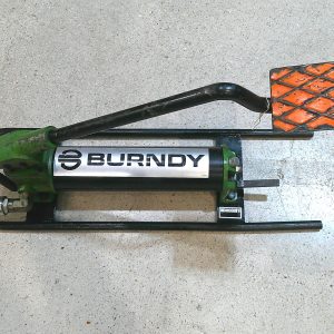 500059 Hydraulic Pump Mfg.: Burndy Cond.: Used