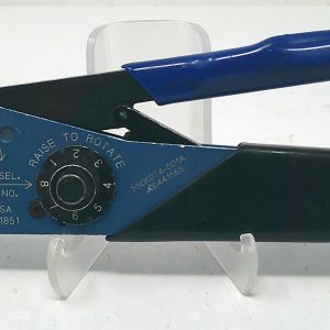 MH992 Crimp Tool Frame Mfg.: Daniels Cond.: Used