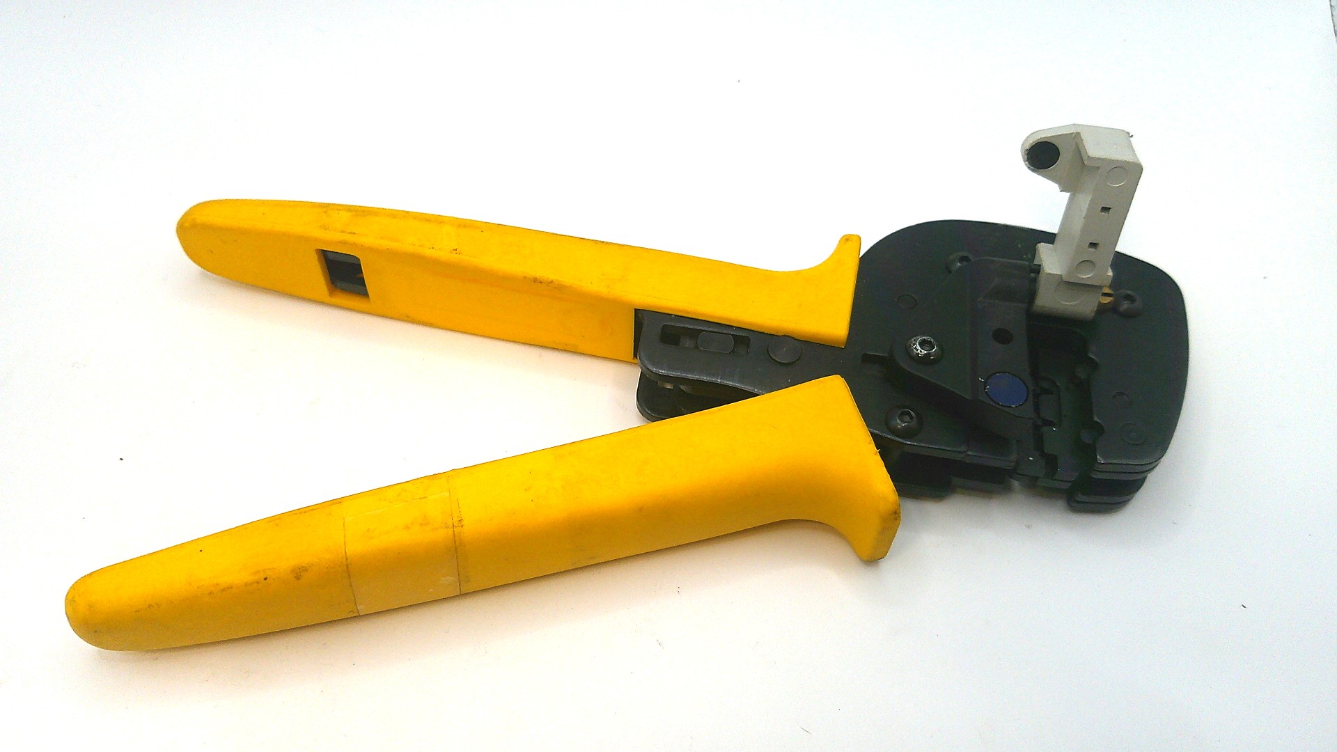 09 99 000 0620 Crimp Tool Mfg. Harting Condition: Used - Image 2
