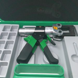 HD-37 Hydraulic Crimp Tool Mfg: Daniels Condition: Used
